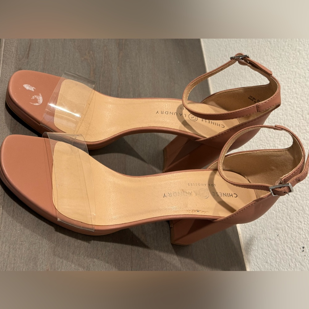 Chinese Laundry Women's Teri Heeled Sandal